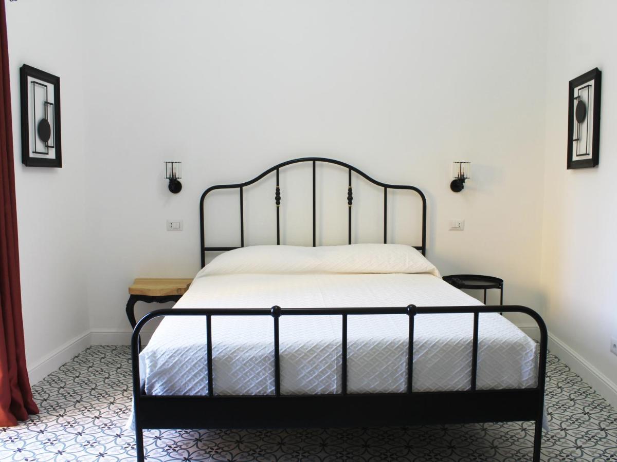 Ottantotto Viterbo Bed & Breakfast ภายนอก รูปภาพ